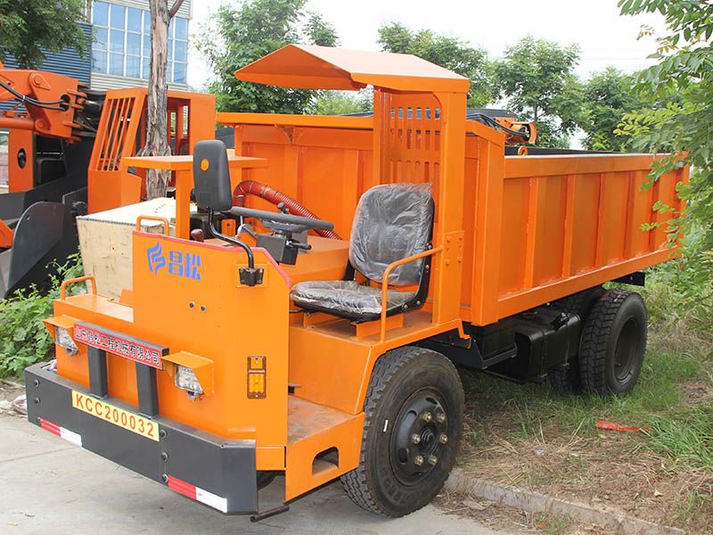 UQ-8T礦用運輸車(chē)