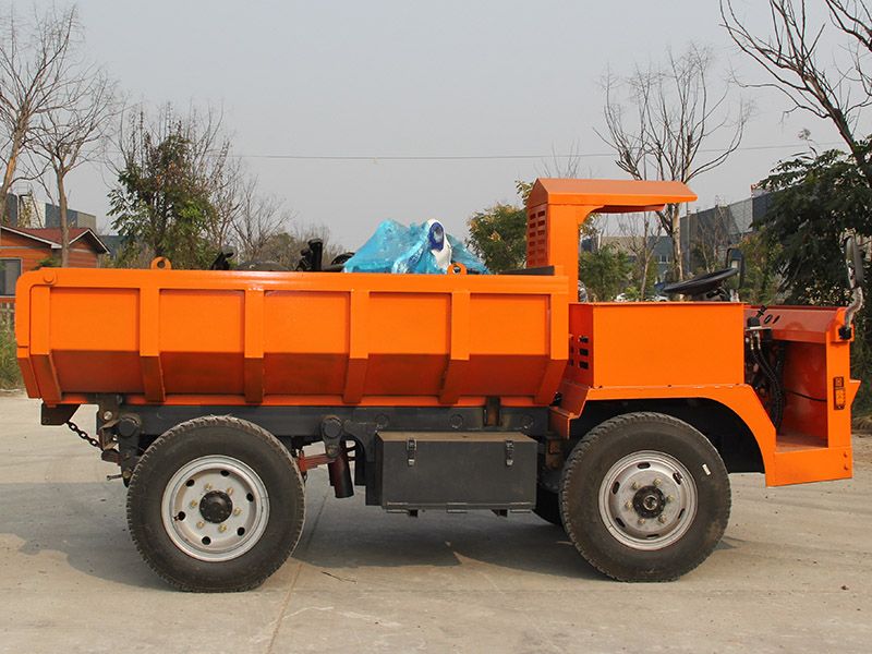CSQ-4T電動(dòng)礦用運輸車(chē)