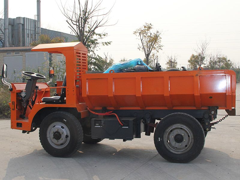 CSQ-4T電動(dòng)礦用運輸車(chē)