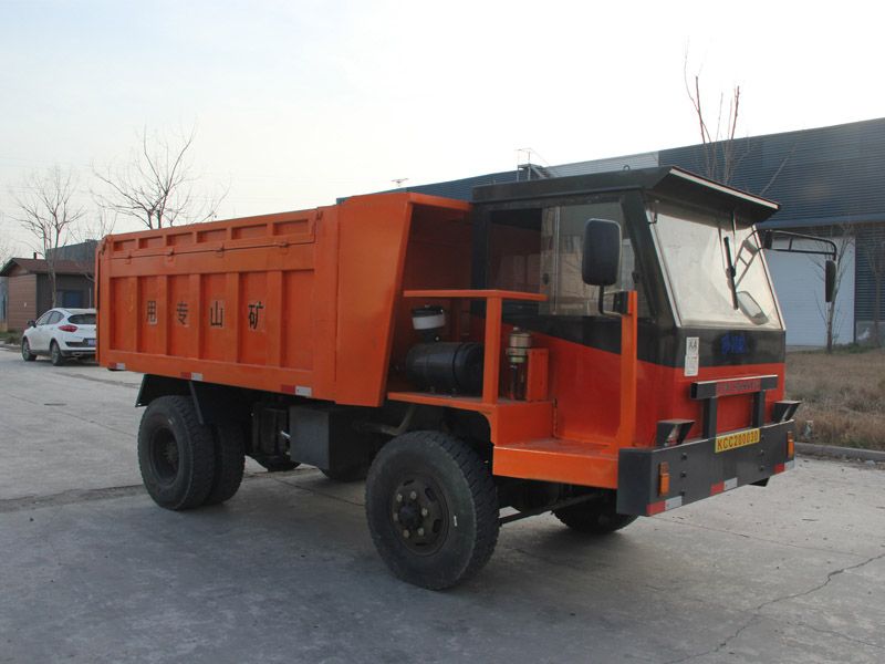 12噸礦用運輸車(chē)